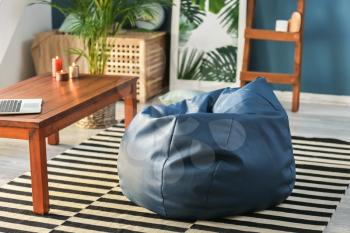 Beanbag chair in interior of room�