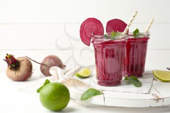 Glasses of fresh beet smoothie on table�