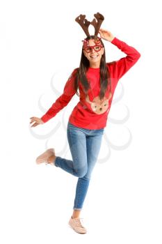 Funny young woman in Christmas sweater on white background�
