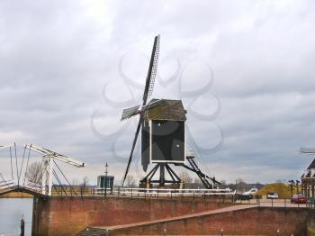 Bascule bridge and windmill in Heusden. Netherlands