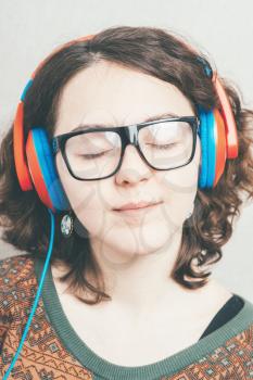 girl in headphones