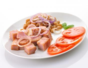 ham with beans and tomatoes 

