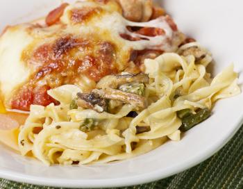 Pasta with Green Beans and Mushrooms and Parmesan Chicken