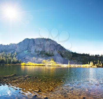 Royalty Free Photo of a Autumn Lake in Autumn