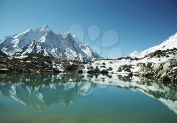 Royalty Free Photo of Bhagirathi Parbat Peak and Lake