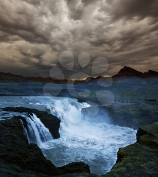 icelandic dramatic landscapes