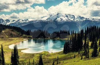 Image lake and Glacier Peak in Washington, USA