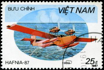VIETNAV - CIRCA 1987: A stam printed in Vietnam shows amphibian 1923, circa 1987