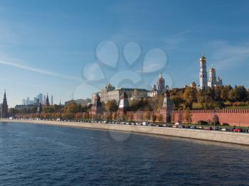Sunny summer day moscow river bay kremlin panorama .