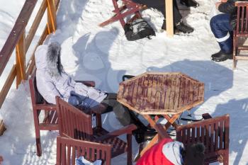 picnic in the snow in the winter