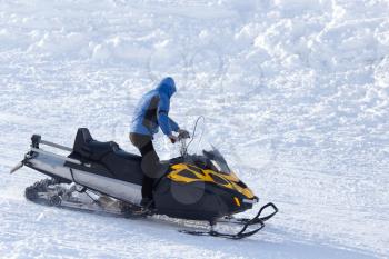 bike in the snow in the winter