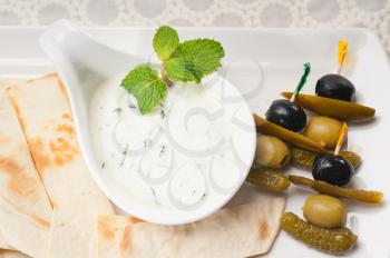 Royalty Free Photo of Tzatziki and Pita Bread