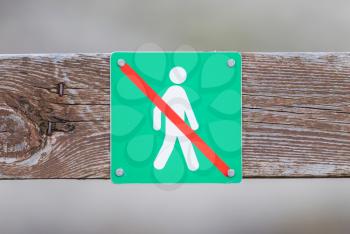 Forbidden to walk over here - Sign in Iceland