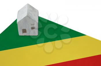 Small house on a flag - Living or migrating to Congo