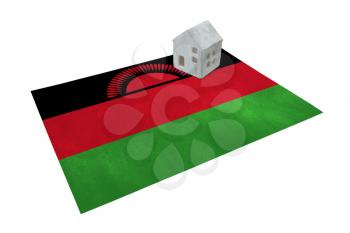 Small house on a flag - Living or migrating to Malawi