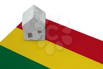 Small house on a flag - Living or migrating to Bolivia