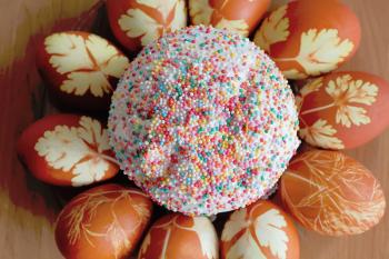 Image of Easter eggs and sugar pie