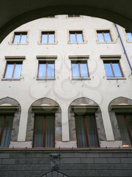 travel to Italy - view of facade of old apartment house from arch of vasari corridor in Florence city