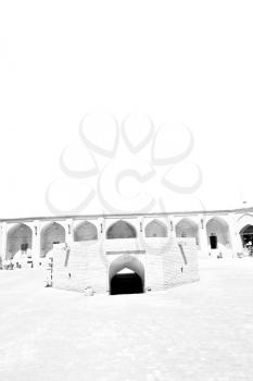 in iran antique palace and  caravanserai old contruction for travel people
