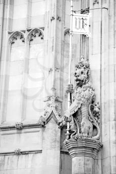 marble and statue in old city of london england