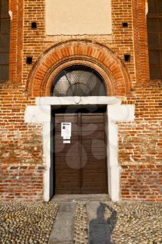  church  in  the   parabiago closed brick tower sidewalk italy  lombardy     old