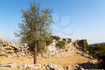     the    hill in asia turkey selge old architecture ruins and nature 