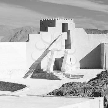 fort battlesment sky and    star brick in oman   muscat the old defensive  