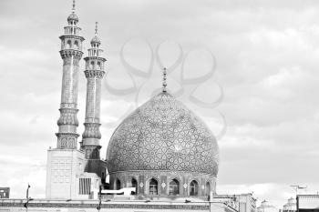 blur in iran  and old antique mosque    minaret religion  persian architecture
