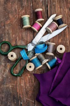 Tools and accessories for sewing and needlework