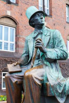 Bronze statue of Hans Christian Andersen outside City Hall of Copenhagen, Denmark