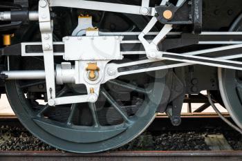 Wheels of steam locomotive with the power parts