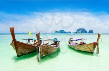 Longtale boat at the beach 