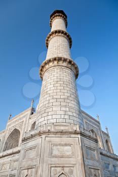 Single Taj Mahal Tower, Agra, India