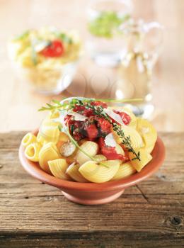 Macaroni with crushed tomatoes, capers and Parmesan