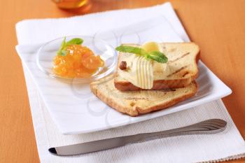 Breakfast - Toasted bread, butter and marmalade