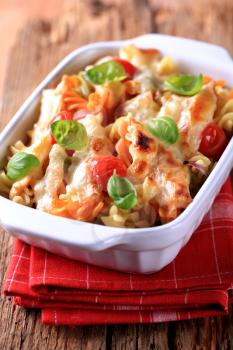 Corkscrew pasta with cherry tomatoes and cheese