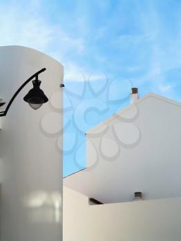 Side view of a whitewashed house in Tenerife