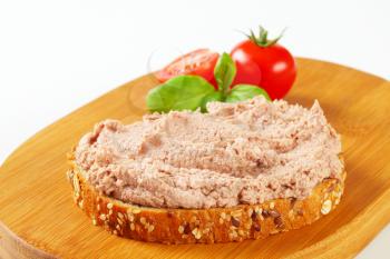 Whole grain bread with meat bread