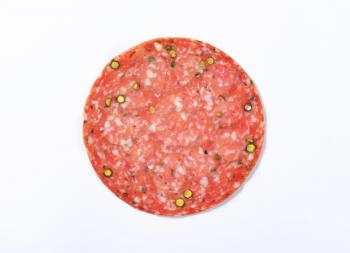 Thinly sliced salami sausage flavoured with green peppercorns