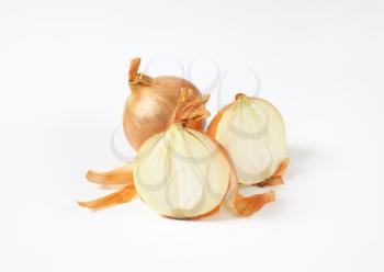 raw onions - one whole and two halves