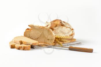 fresh crusty bread - whole loaf, half a loaf and slices