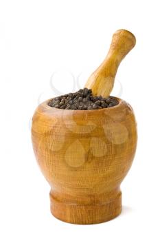 pepper in mortar and pestle isolated on white background