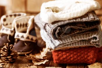 baby clothes on a table, autumn baby clothes