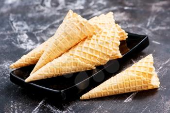 cone from waffle, cones for ice cream