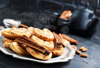 cookies with  cinnamon and sugar on plate