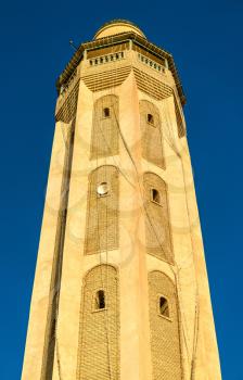 Minaret in the medina of Tozeur, Tunisia. North Africa