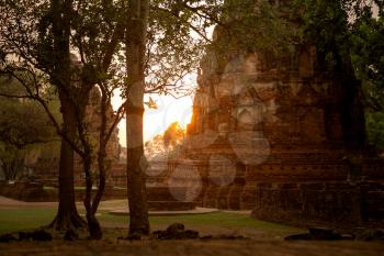 Old Beautiful Thai Temple wat Mahathat, Ayutthaya Historical Park, Ayutthaya, Thailand