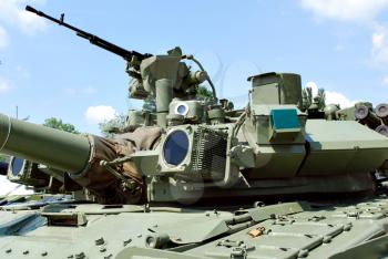 Tank turret with machine gun