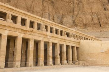 Buildings and columns of ancient Egyptian megaliths. Ancient ruins of Egyptian buildings