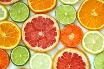 Fresh slices of citrus 